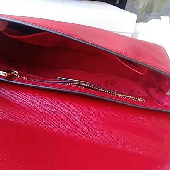 Tory Burch Robinson Cross-body Handbag! - Picture 6 of 8